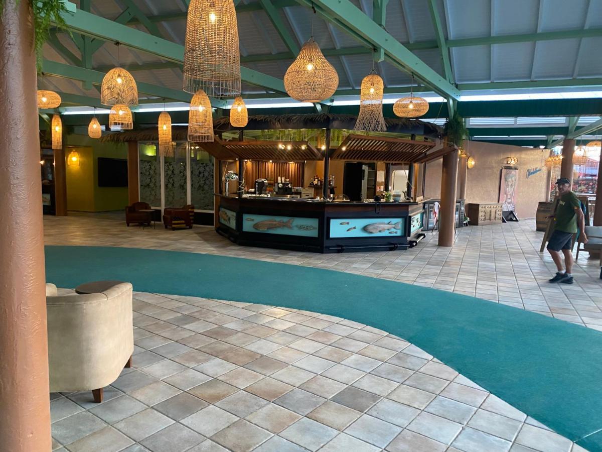 L Oralya - Blue Dream, Plage, Piscine, Restaurant Grand-Bourg  Ngoại thất bức ảnh